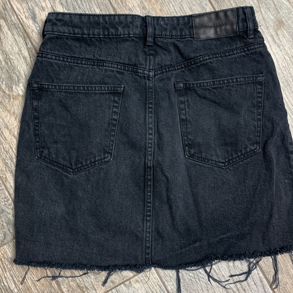 Zara Authentic Denim mini skirt - Picture 4 of 8